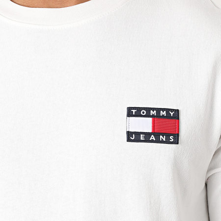 Tommy Jeans - Tee Shirt Manches Longues Tommy Badge 6958 Blanc