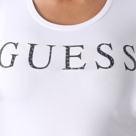 Guess - Tee shirt Slim Femme W0YI0F-J1300 Blanc