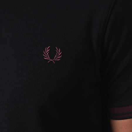 Fred Perry - Polo Manches Courtes Contrast Rib M4567 Noir Bordeaux