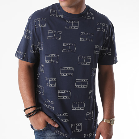 Tommy Jeans - Tee Shirt All Over Logos 8481 Bleu Marine