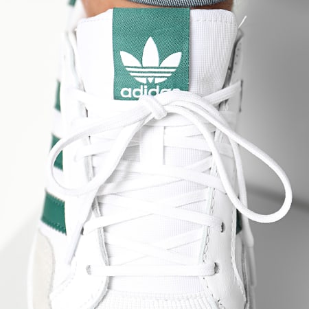 Adidas Originals - Baskets Team Court FX8481 Footwear White Collegiate Green