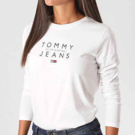 Tommy Jeans - Tee Shirt Manches Longues Femme Essential Logo 8667 Blanc