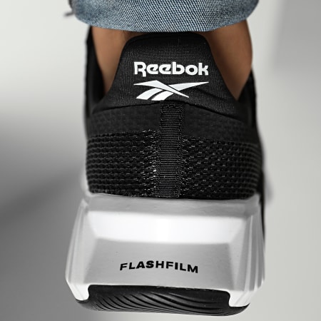 Reebok - Baskets Flashfilm Train FW7856 Black White
