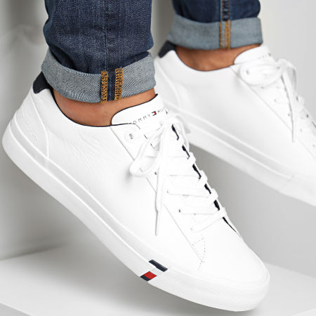 Tommy Hilfiger - Baskets Corporate Leather 2983 White