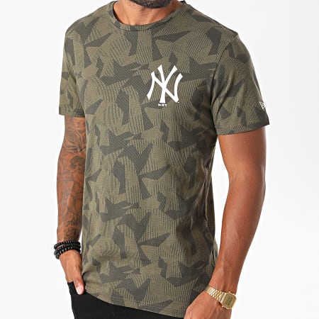 New Era - Tee Shirt New York Yankees Geometric Camouflage 12485738 Vert Kaki
