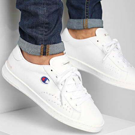 Champion - Sneakers Court Club Patch S21585 Bianco