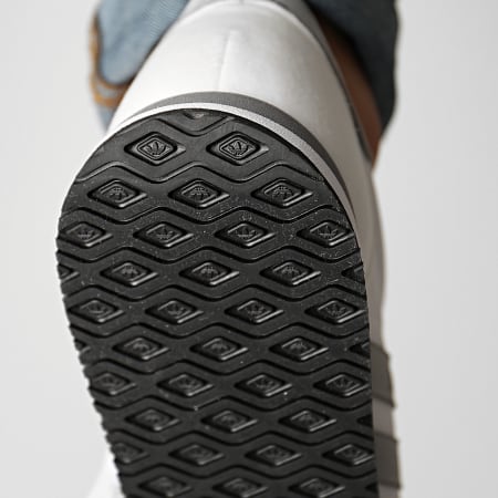 Adidas Originals - Baskets USA 84 FV2049 Footwear White Grey Three