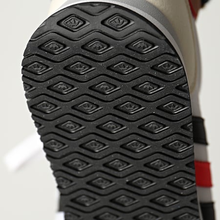 Adidas Originals - Baskets USA 84 FX9327 Footwear White Core Black Solar Red