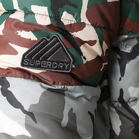 Superdry - Doudoune Capuche Camo Mix Sports M5010396A Gris Vert Kaki Camouflage
