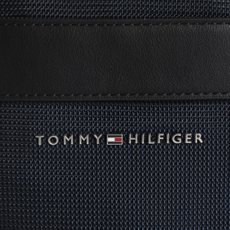 Tommy Hilfiger - Sacoche Elevated Nylon Mini Crossover 6471 Bleu Marine
