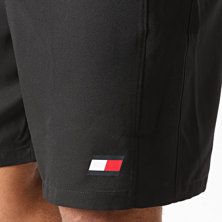 Tommy Hilfiger - Short Jogging Logo Woven Flag 0567 Noir