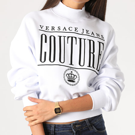 Versace Jeans Couture - Sweat Col Cheminé Femme Crop B6HZB7TR-30216 Blanc