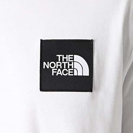 The North Face - Tee Shirt Manches Longues Boruda A4C9I Blanc