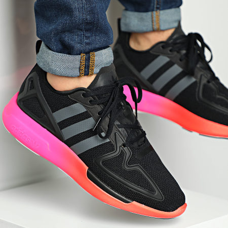 Adidas Originals - Baskets ZX 2K Flux FV9970 Core Black Grey Six Show Pink