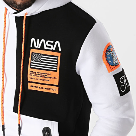 Final Club x NASA - Sweat Capuche Nasa Half Limited Edition Noir Blanc Détails Orange Fluo