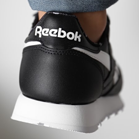 Reebok - Baskets Classic Leather FV9302 Black White