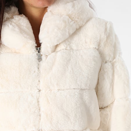manteau femme fourrure capuche