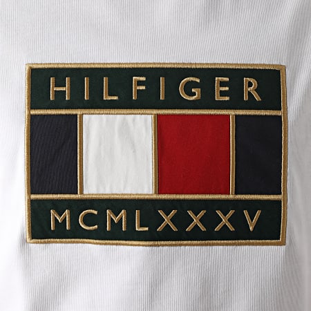 Tommy Hilfiger - Tee Shirt Global Flag Relaxed 5332 Blanc