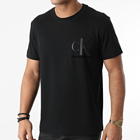 Calvin Klein - Tee Shirt Matte And Flock Monogram 7064 Noir