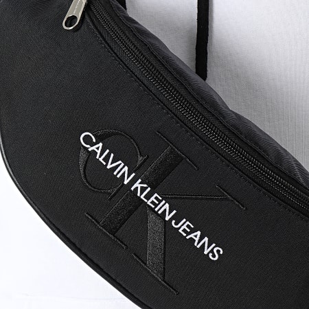 Calvin Klein - Sac Banane Monogram Nylon Street Pack 4740 Noir