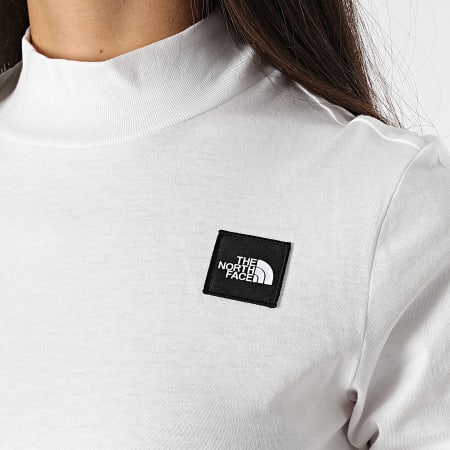 The North Face Tee Shirt Crop Femme Manches Longues Nekku A4M7K