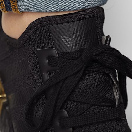 Adidas Originals - Baskets NMD_R1 FV1787 Core Black Core Black Gold Metal