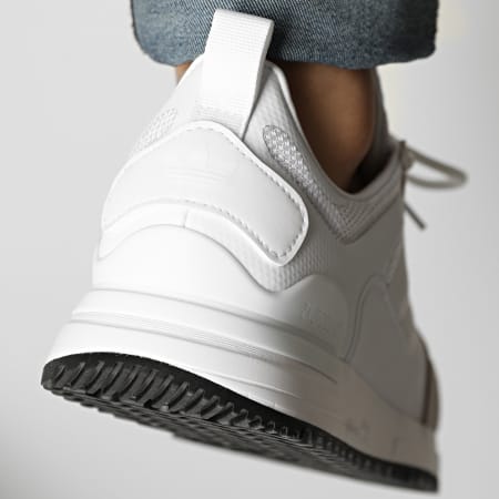 Adidas Originals - Baskets ZX 700 HD G55781 Cloud White Core