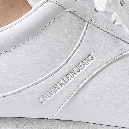 Calvin Klein - Baskets Femme Runner Sneaker Lace Up 0069 White