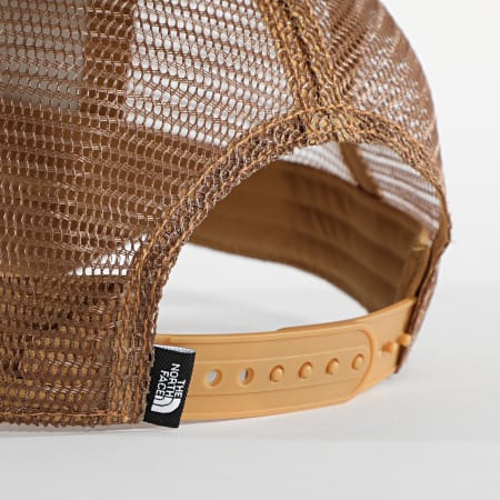 The North Face - Casquette Trucker Mudder Blanc Camel
