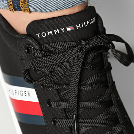 Tommy Hilfiger - Baskets Essential Stripes Detail Sneaker 3389 Black