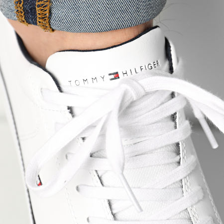 Tommy Hilfiger - Baskets Essential Leather 3394 White