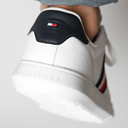 Tommy Hilfiger - Baskets Essential Leather Cupsole 3424 White
