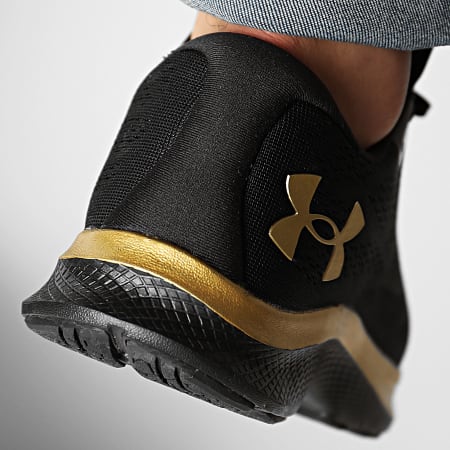 Under Armour - Baskets Charged Bandit 6 3023019 Black Gold