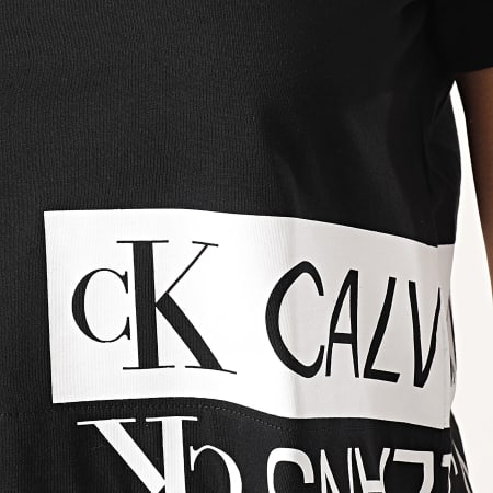 Calvin Klein - Tee Shirt Femme Mirrored Logo Boxy 5324 Noir