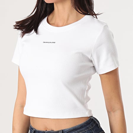 Calvin Klein - Tee Shirt Femme Crop Micro Branding 5699 Blanc