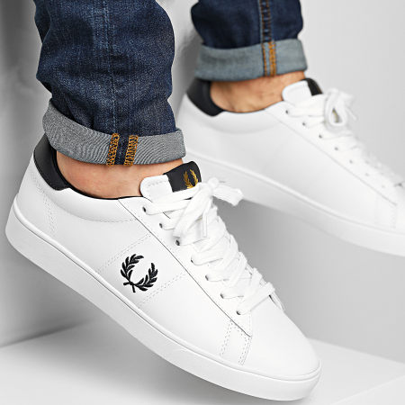Fred Perry - Baskets B8250 Porcelain