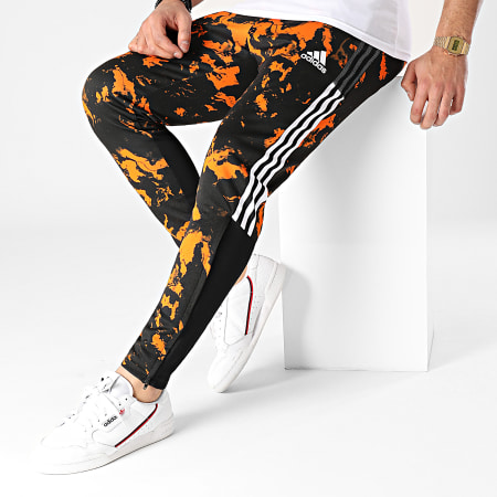 Adidas Sportswear - Pantalon Jogging A Bandes Juventus AOP GK8602 Noir Orange