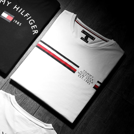 Tommy Hilfiger - Tee Shirt Corp Split 6592 Blanc