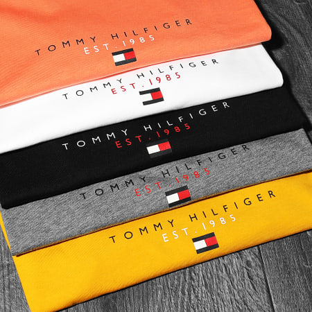 Tommy Hilfiger - Tee Shirt Essential Tommy 7676 Jaune Moutarde