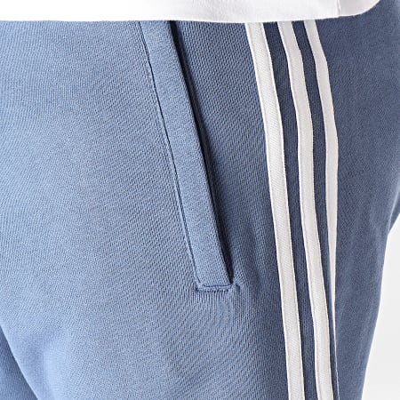 Adidas Originals - Short Jogging A Bandes 3 Stripes GN4474 Bleu Clair