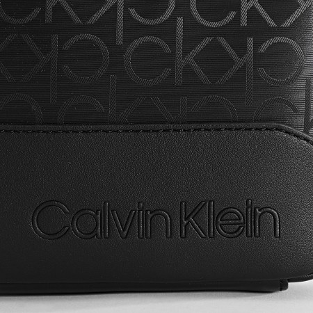 Calvin Klein - Sacoche Flat Pack 6704 Noir