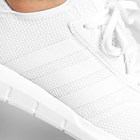 Adidas Originals - Baskets Swift Run X FY2117 Footwear White