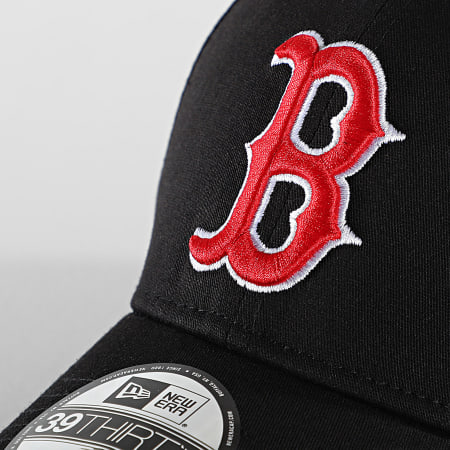 New Era - Casquette Fitted 39Thirty League Essential 60112578 Boston Red Sox Noir
