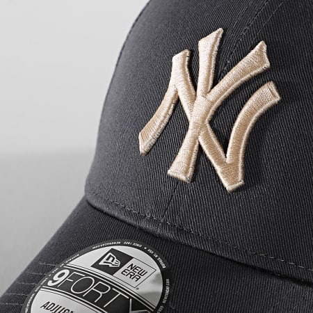 New Era - Casquette 9Forty League Essential 60112605 New York Yankees Gris Anthracite
