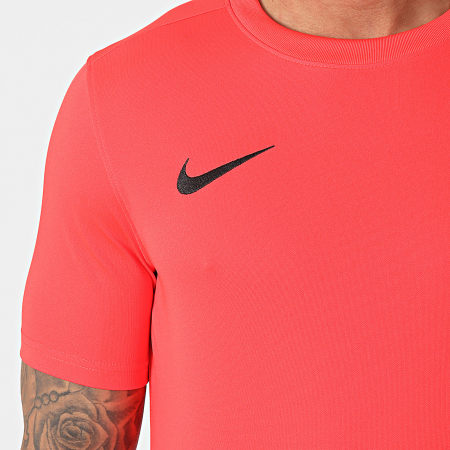 Nike - Tee Shirt Dri-FIT Rouge Vif