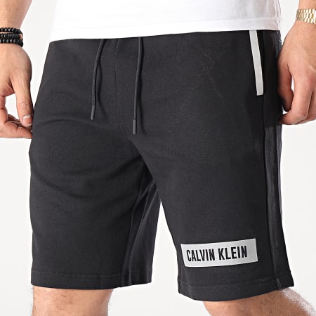 Calvin Klein - Short Jogging GMS1S856 Noir Réfléchissant