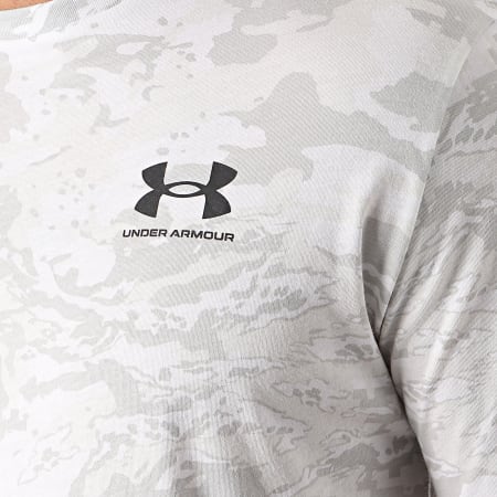 Under Armour - Camuflaje Camiseta 1357727 Blanco Gris