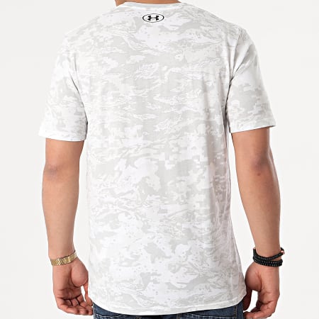Under Armour - Tee Shirt Camouflage 1357727 Blanc Gris