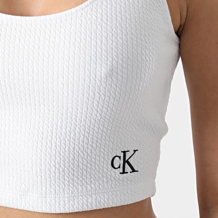 Calvin Klein - Camiseta sin mangas corta con canalé flameado para mujer 5703 Blanco