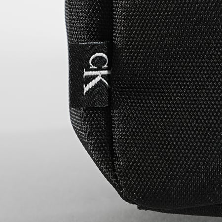 Calvin Klein - Sac A Main Femme Camera Bag 7577 Noir